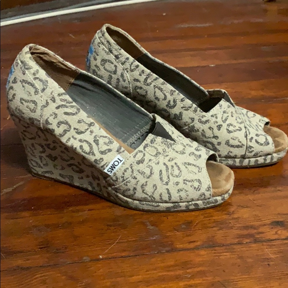 Toms Cheetah Print Open Toe Wedges